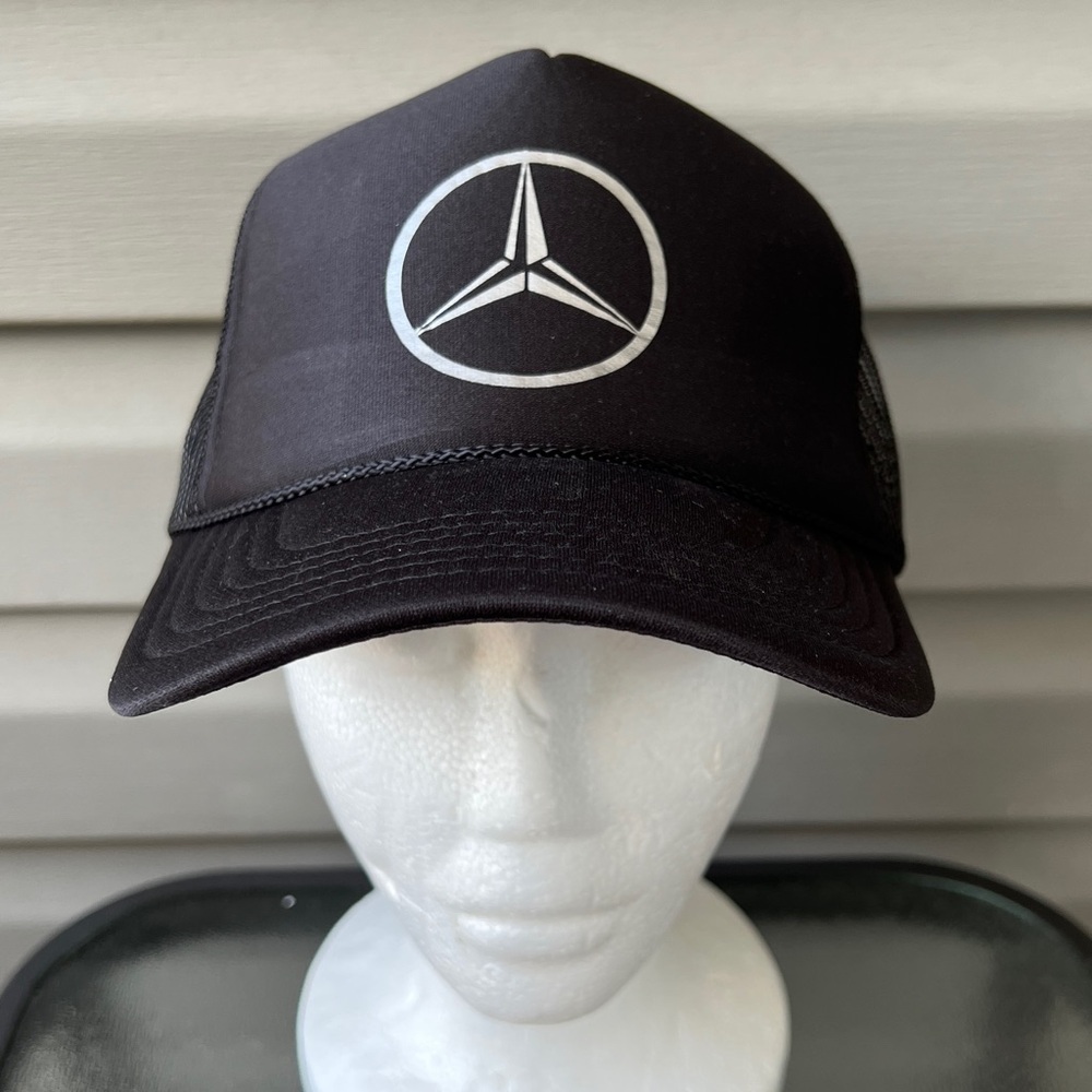 OTTO MERCEDES BENZ TRUCKER BLACK HAT SNAP BACK